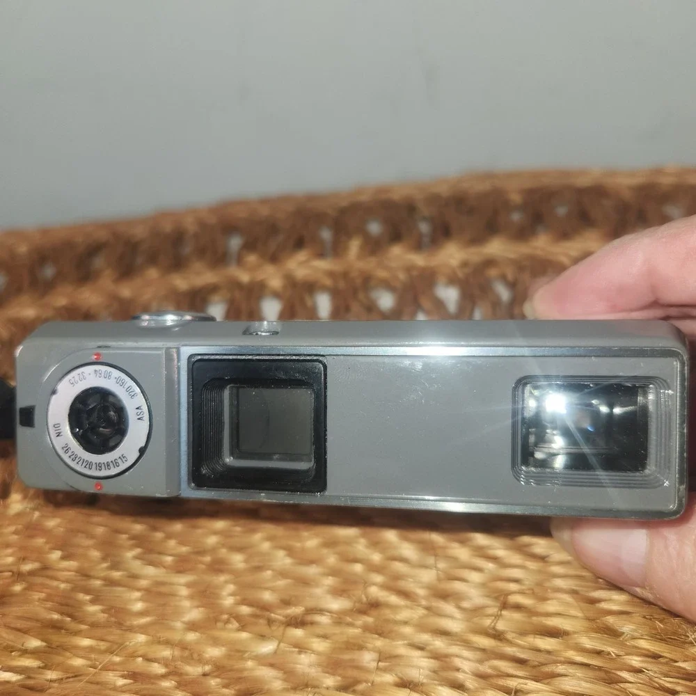 Vintage Minolta-16 Subminiature 16mm Film Camera Compact Spy Camera Shutter Work